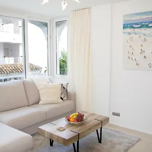 luxury-1-bedroom-apartment-next-to-the-casino.1costadelsol.com/